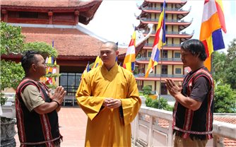 Tăng ni, phật tử vùng đồng bào DTTS hướng về Đại lễ Vesak Liên Hợp Quốc 2025