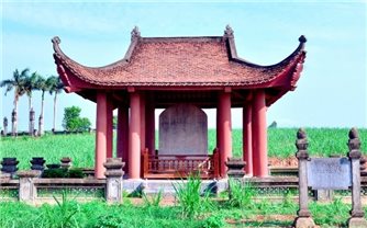 Lăng mộ vua Lê Túc Tông bị kẻ xấu xâm phạm tìm cổ vật