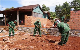 Gia Lai: 10/17 địa phương đã khởi công 100% nhà tạm, nhà dột nát theo kế hoạch