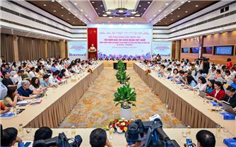 Báo chí cách mạng Việt Nam - Một thế kỷ xung trận