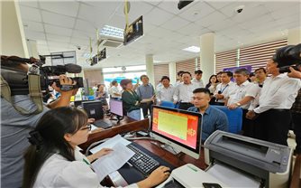 Bình Định ngày đầu tiên vận hành thử nghiệm chính quyền hai cấp