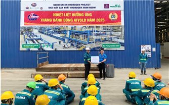 Công đoàn Tổng công ty Lắp máy Việt Nam: Tặng 600 suất quà tới người lao động nhân dịp Tháng Công nhân năm 2025