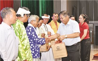 Người có uy tín Châu Kim Mỹ, hạt nhân gắn kết làng Chăm Thành Ý