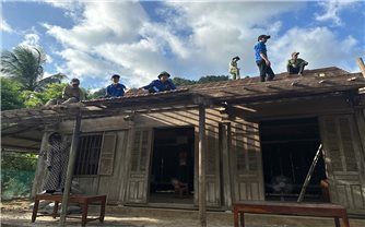 Đồng bào Bru Vân Kiều vững vàng “xuất ngoại”