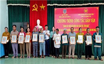 Quảng Trị: Vùng 2 Cảnh sát biển đồng hành cùng ngư dân, đồng bào dân tộc và tôn giáo