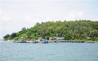 Hai nữ du khách đuối nước tử vong khi chèo thuyền sup tắm biển tại xã đảo Tiên Hải