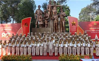 Công an TP. Hồ Chí Minh vinh danh 80 gương điển hình tiên tiến