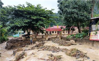 Xã biên giới Tam Thanh bị cô lập nhiều ngày do mưa lũ, hàng trăm học sinh nguy cơ không được khai giảng đúng lịch