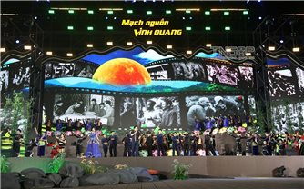 Chương trình nghệ thuật đặc biệt “Mạch nguồn vinh quang”
