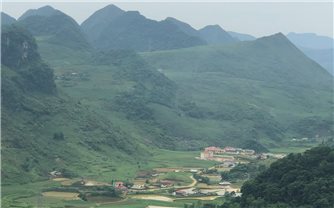 Cao Bằng: Người có uy tín tận tâm cống hiến cho quê hương