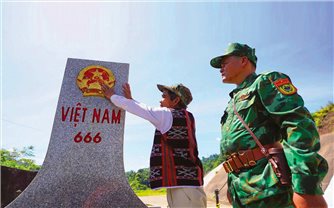 Những “cột mốc sống” miền biên viễn