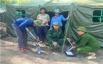 Công cuộc tái thiết cuộc sống cho người dân vùng lũ