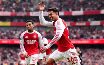 Ngoại hạng Anh: Zubimendi lập cú đúp giúp Arsenal thắng đậm Nottingham Forest