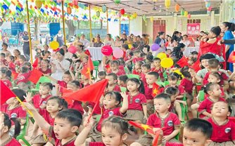 Bộ GD&ĐT đề xuất sáp nhập trường mầm non, tiểu học quy mô nhỏ