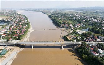 Sắp khánh thành Cầu Phong Châu mới nối đôi bờ sông Hồng