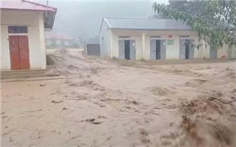 Ảnh hưởng bão số 10, nhiều xã của tỉnh Sơn La bị ngập úng, sạt lở đất đá