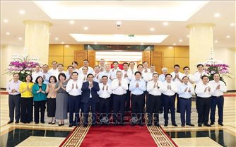 Bộ Chính trị cho ý kiến về công tác chuẩn bị Đại hội Đảng bộ các cơ quan Đảng Trung ương