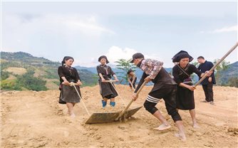 Giảm nghèo bền vững trong không gian phát triển mới