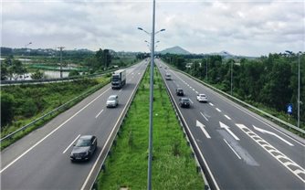 Khẩn trương rà soát, nâng cấp các tuyến đường bộ cao tốc đã đầu tư theo quy mô phân kỳ