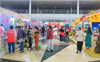 Đà Nẵng: Hơn 200 gian hàng tham gia Hội chợ Xuân năm 2026
