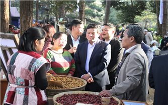 Chợ phiên Măng Đen - Điểm đến thú vị của du khách trong dịp Tết Dương lịch 2026