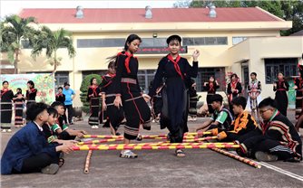 Không khí đón Xuân dưới mái trường dân tộc nội trú