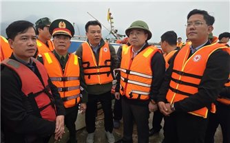 Phó Chủ tịch chuyên trách Ủy ban An toàn giao thông Quốc gia trực tiếp chỉ đạo công tác tìm kiếm cứu nạn tại Lào Cai