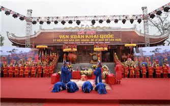 Trẩy hội tưởng nhớ vua người Việt đầu tiên xưng Đế