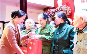 Tổng Thư ký Ủy ban Trung ương MTTQ Việt Nam thăm, chúc Tết tại Lào Cai