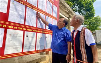 Mỗi lá phiếu là một niềm tin của người vùng cao Quảng Ngãi