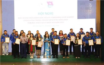 Tôn vinh 40 thanh niên khởi nghiệp tiêu biểu vùng cao xứ Thanh