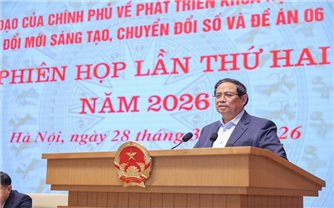 Thủ tướng: Tập trung phát triển công nghệ chiến lược; phấn đấu phủ sóng 5G trên toàn quốc