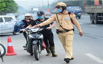 Từ ngày 1/4, người dân có thể gửi phản ánh vi phạm giao thông qua VneID