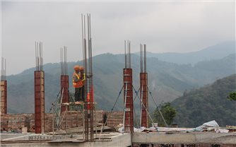 Đẩy nhanh tiến độ xây dựng các trường học biên giới ở Lào Cai