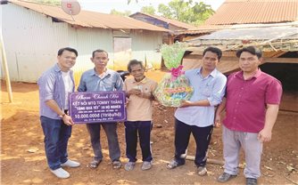 Cán bộ thôn - Việc khó không né, việc dân cần không chờ