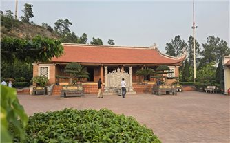 Dấu tích ngành than và công trình tâm linh đặc biệt