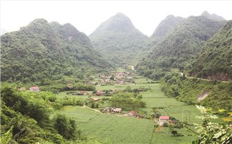 Chính sách dân tộc: Chuyển từ tư duy “hỗ trợ” sang “trao cơ hội phát triển”