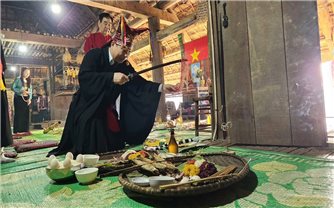 Lễ cúng vía bếp của người Mường – Nghi lễ giữ lửa, giữ hồn nhà