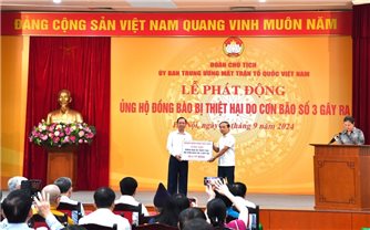 Công đoàn Ngân hàng Thương mại Cổ phần Ngoại thương Việt Nam (CĐ Vietcombank) ủng hộ trên 10 tỷ đồng cho đồng bào bị thiệt hại do bão số 3