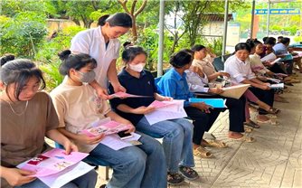 Mẹ có sức khỏe mới nuôi dạy con ngoan