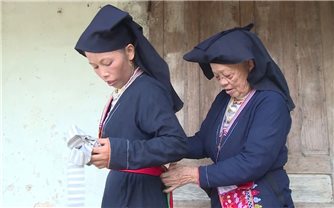 Trang phục truyền thống - “dấu ấn nhận diện” về dân tộc của đồng bào Dao Tam Đảo