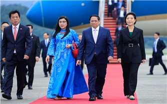 Lễ đón chính thức Thủ tướng Phạm Minh Chính và phu nhân thăm Hàn Quốc