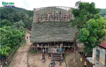 Đồng bào Xơ Đăng làng Kon Teo Đăk Lấp giữ hồn làng