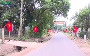 Rực rỡ sắc đỏ cờ Tổ quốc ở xã vùng cao Ngọk Réo