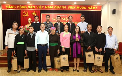 UBDT: Gặp mặt Đoàn đại biểu Người có uy tín tỉnh Lào Cai