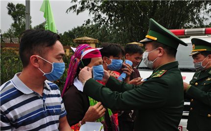 Quảng Ninh: Bộ đội Biên phòng sát cánh với Nhân dân ngăn ngừa “giặc” Covid- 19