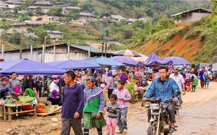 Thăm chợ phiên Cán Cấu, nét văn hóa nguyên sơ còn sót lại tại Lào Cai
