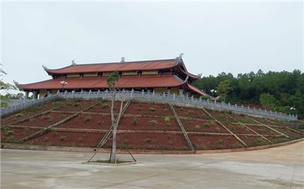 Xây chùa trái phép trên đất rừng phòng hộ ở Nghệ An