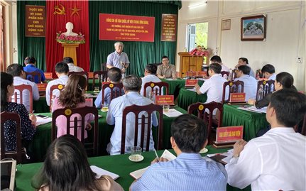 Bộ trưởng, Chủ nhiệm UBDT Đỗ Văn Chiến làm việc tại Tuyên Quang