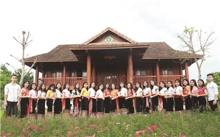 Trường PTDTNT THPT số 2 Nghệ An: 14 học sinh đậu đại học trên 30 điểm